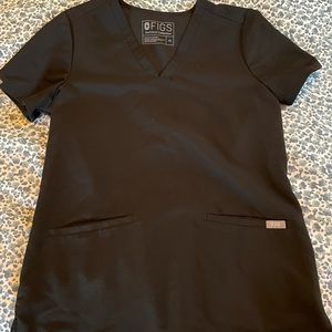 EUC Figs scrub top